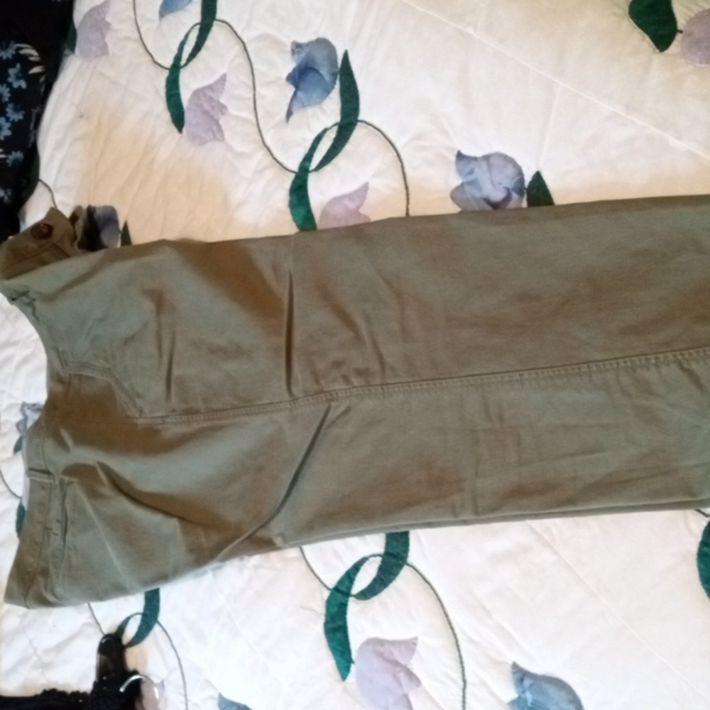 Olive color trousers
